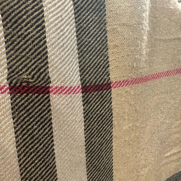 Burberry Tan and Black Checkered Scarf - Picture 8 of 10